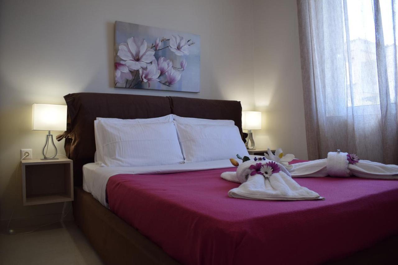 Studio Holiday Kalamata 2 Exterior photo