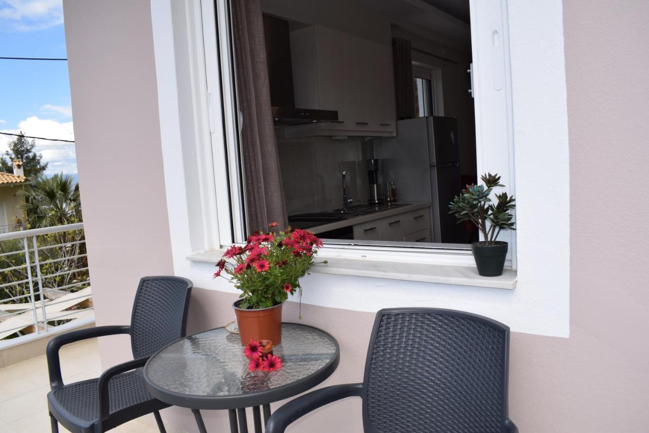 Studio Holiday Kalamata 2 Exterior photo
